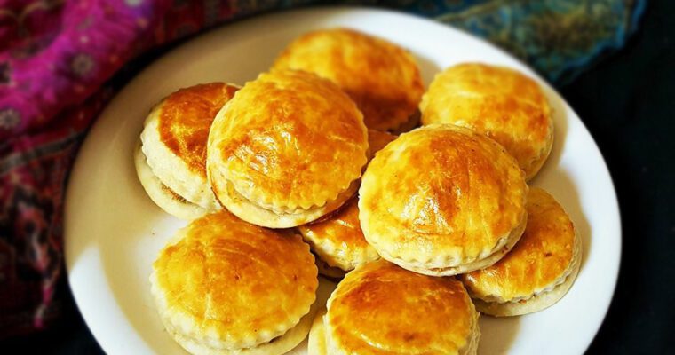 Chicken Puffs With Home-made Puff Pastry